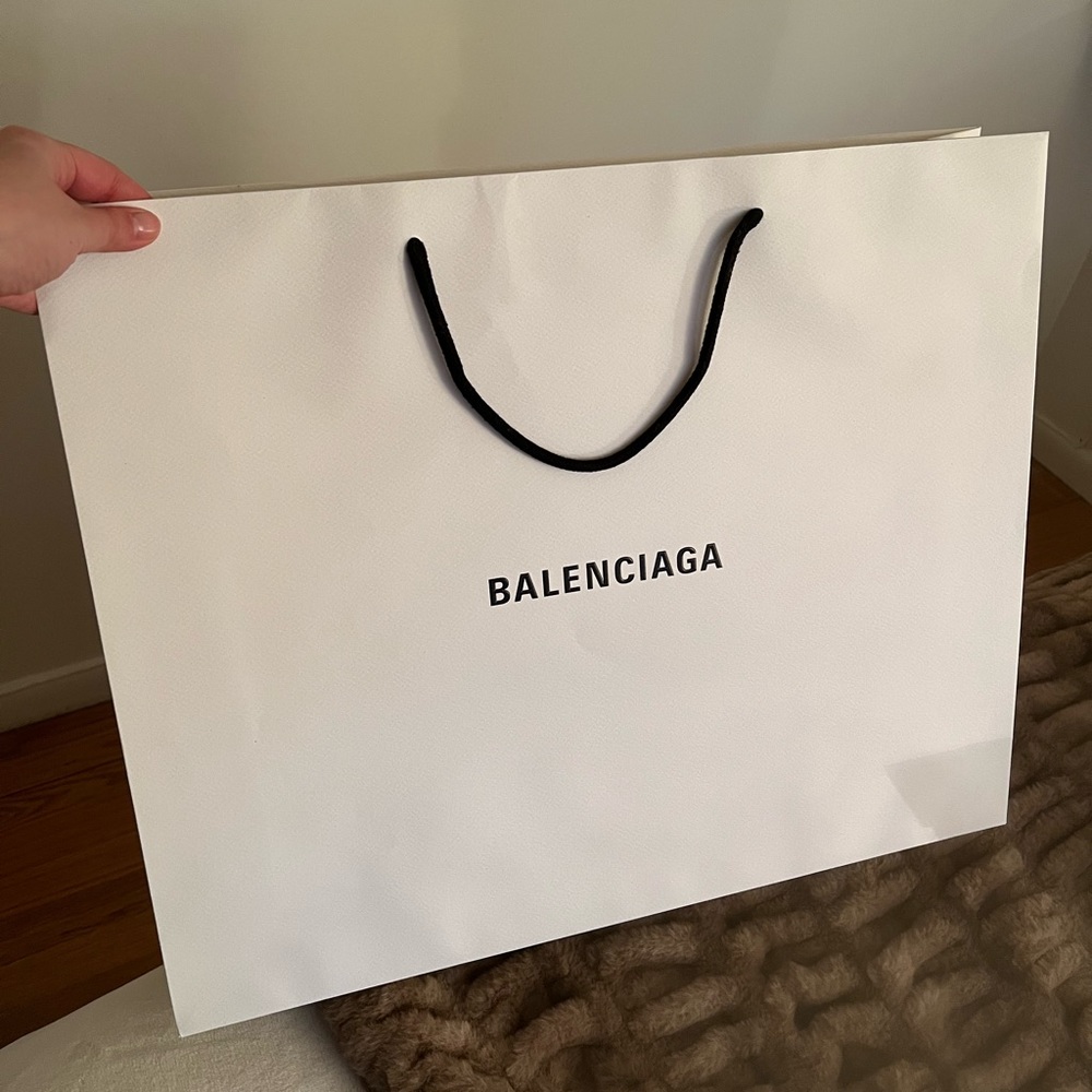 🎉BRAND NEW large Balenciaga shopping bag